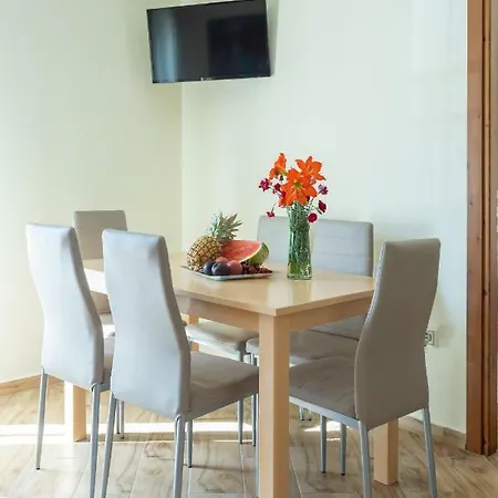 Kavadias Apartment *