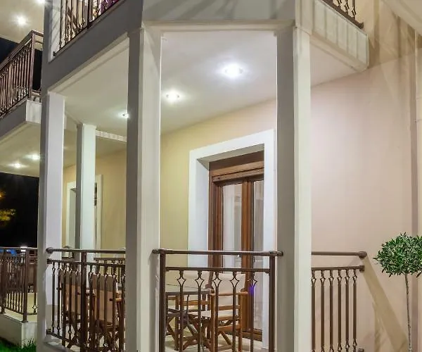 Kavadias * Βασιλική